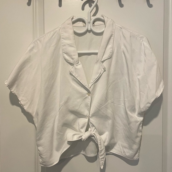 Aritzia tie front blouse - Picture 1 of 1